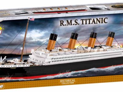 The R.M.S. Titanic #1916 is displayed in its box.