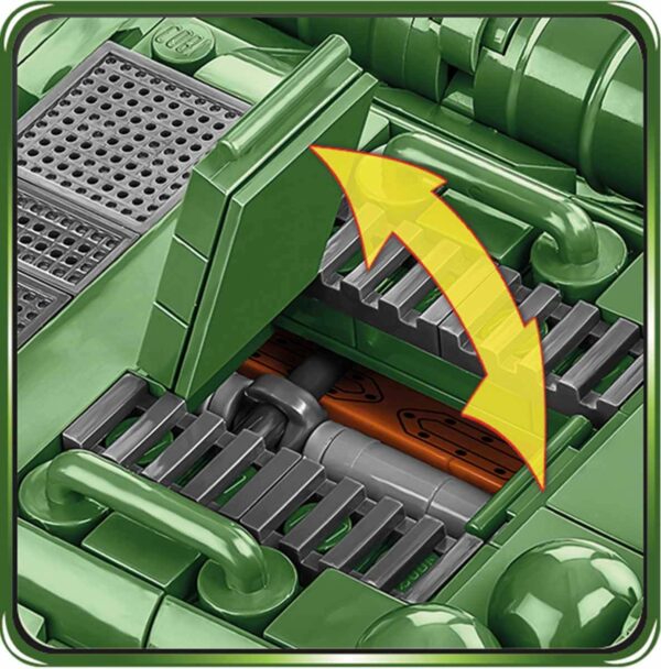 A green SU 100 #2541 lego tank with an arrow pointing to it.