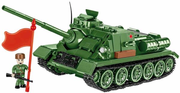 A SU 100 #2541 displayed with a red flag.