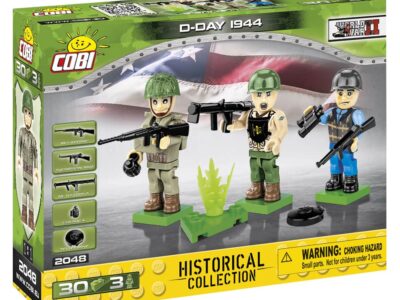 A set of D Day Soldiers, including guns and grenades, numbered #2048.