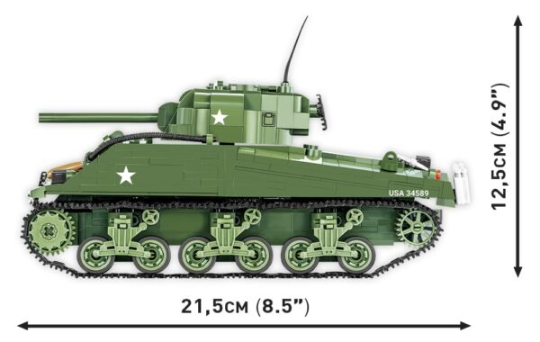 A green M4A3 Sherman #2570 is shown.