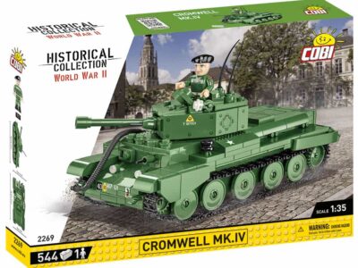 A box of Cromwell MK. IV "Hella" #2269 with a green tank.