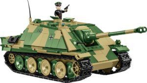 A soldier stationed on a Jagdpanther Sd.Kfz #2574 tank.