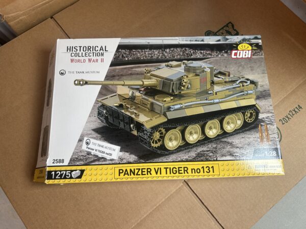 COBI Panzer VI Tiger I NO.131 #2588 - 1:28 Scale (Damaged Box Deal)